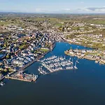 Hébergement de vacances Marina Views, Kinsale, Hosted By Exquisite Homes, Sleeps 20 *