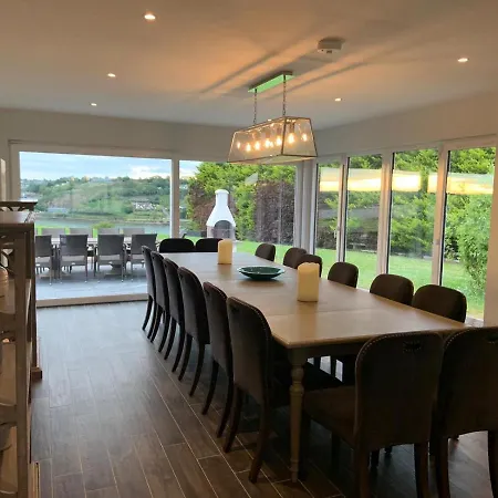 Marina Views, Kinsale, Hosted By Exquisite Homes, Sleeps 20 *