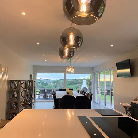 Marina Views, Kinsale, Hosted By Exquisite Homes, Sleeps 20 * Kinsale