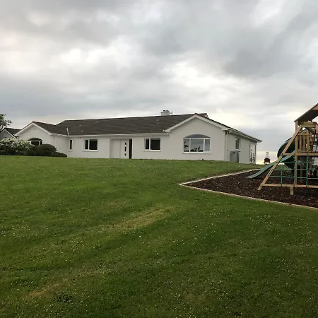 Marina Views, Kinsale, Hosted By Exquisite Homes, Sleeps 20 Dom wakacyjny *