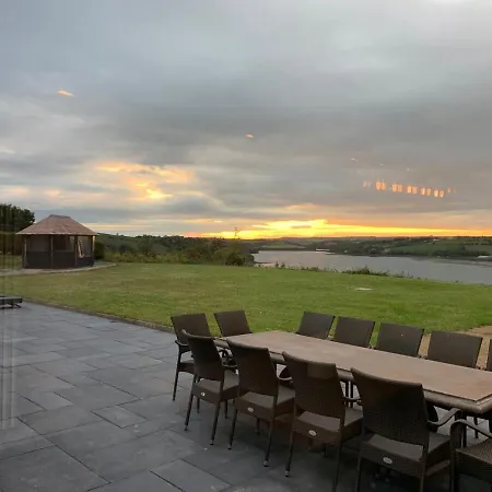 Marina Views, Kinsale, Hosted By Exquisite Homes, Sleeps 20 * كينسالي