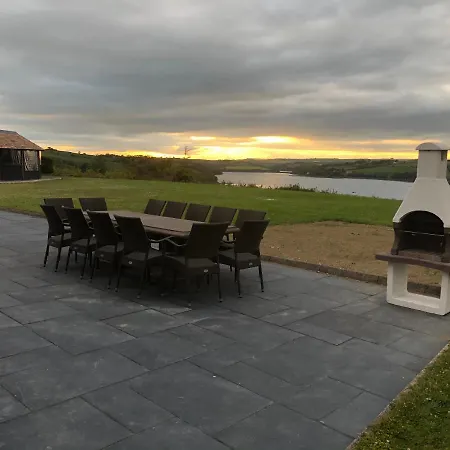 Marina Views, Kinsale, Hosted By Exquisite Homes, Sleeps 20 * Kinsale