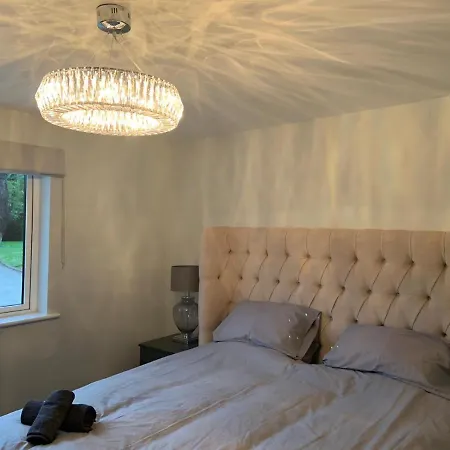Holiday home Marina Views, Kinsale, Hosted By Exquisite Homes, Sleeps 20