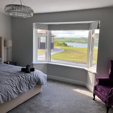 Marina Views, Kinsale, Hosted By Exquisite Homes, Sleeps 20 * 金塞尔
