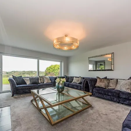Marina Views, Kinsale, Hosted By Exquisite Homes, Sleeps 20 * 金塞尔