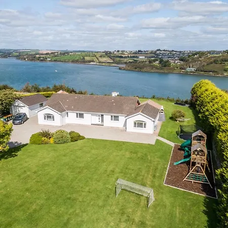Dom wakacyjny Marina Views, Kinsale, Hosted By Exquisite Homes, Sleeps 20 Kinsale