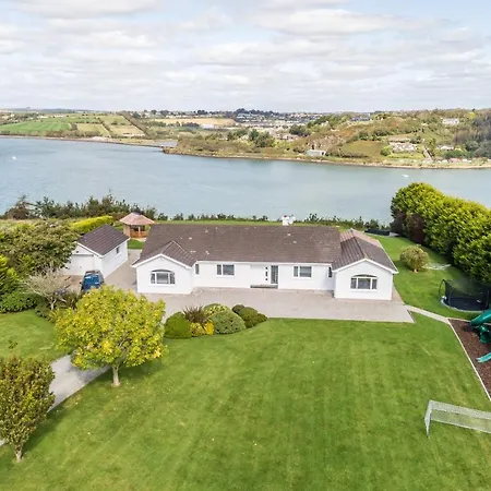 Dom wakacyjny Marina Views, Kinsale, Hosted By Exquisite Homes, Sleeps 20