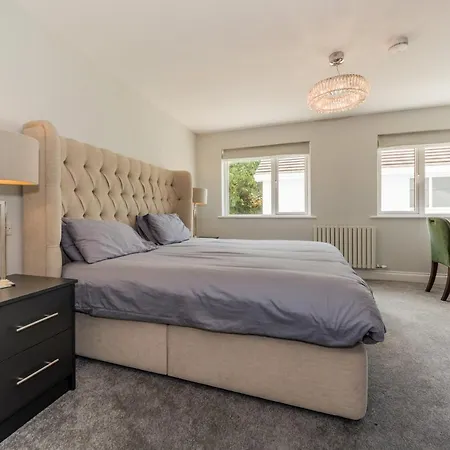 Marina Views, Kinsale, Hosted By Exquisite Homes, Sleeps 20 بيت للعطل كينسالي