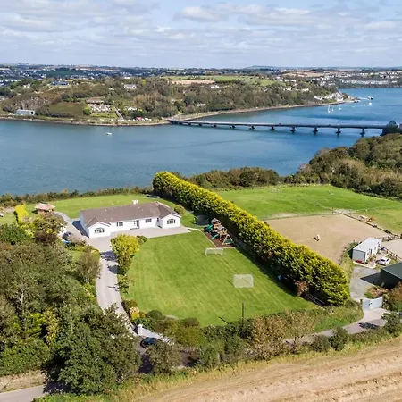 Marina Views, Kinsale, Hosted By Exquisite Homes, Sleeps 20 * Kinsale
