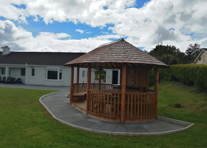 Marina Views, Kinsale, Hosted By Exquisite Homes, Sleeps 20 Feriehus *