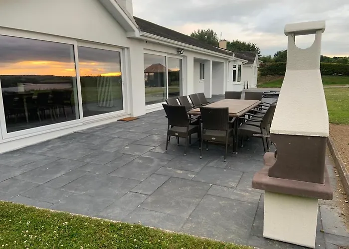 Marina Views, Kinsale, Hosted By Exquisite Homes, Sleeps 20 * キンセール