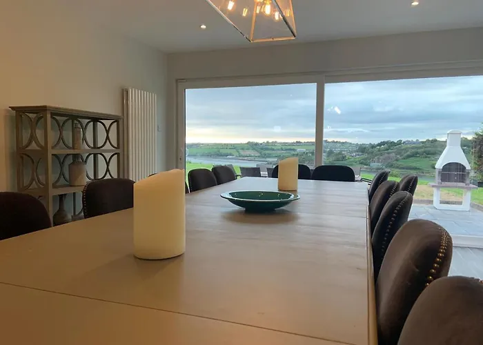 Marina Views, Kinsale, Hosted By Exquisite Homes, Sleeps 20 *