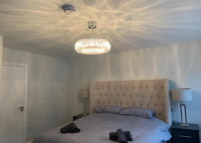 Marina Views, Kinsale, Hosted By Exquisite Homes, Sleeps 20 Дом отдыха Кинсэйл