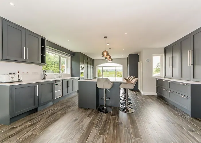 Feriehus Marina Views, Kinsale, Hosted By Exquisite Homes, Sleeps 20 *