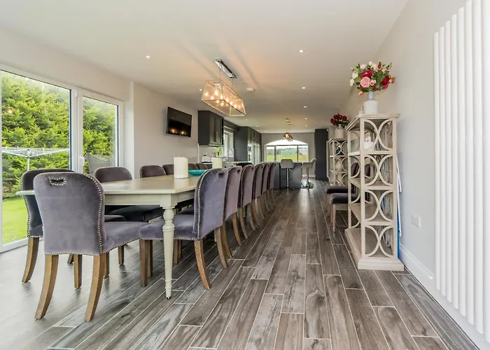 Feriehus Marina Views, Kinsale, Hosted By Exquisite Homes, Sleeps 20 *